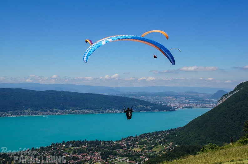 FY26.16-Annecy-Paragliding-1125