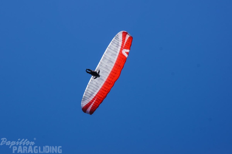 FY26.16-Annecy-Paragliding-1136