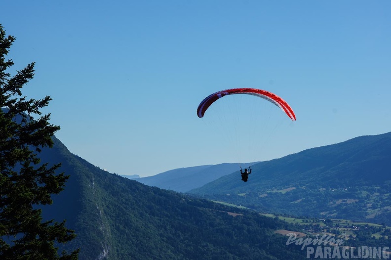 FY26.16-Annecy-Paragliding-1153.jpg