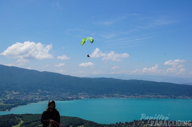 FY26.16-Annecy-Paragliding-1330