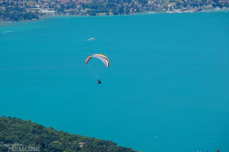 Annecy_Papillon-Paragliding-122.jpg