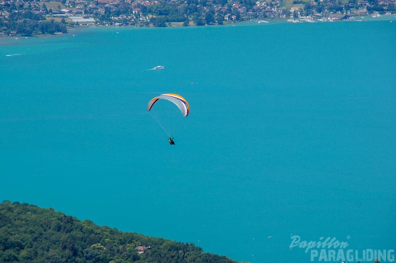 Annecy Papillon-Paragliding-122