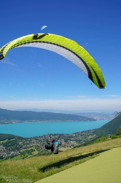 Annecy_Papillon-Paragliding-126.jpg