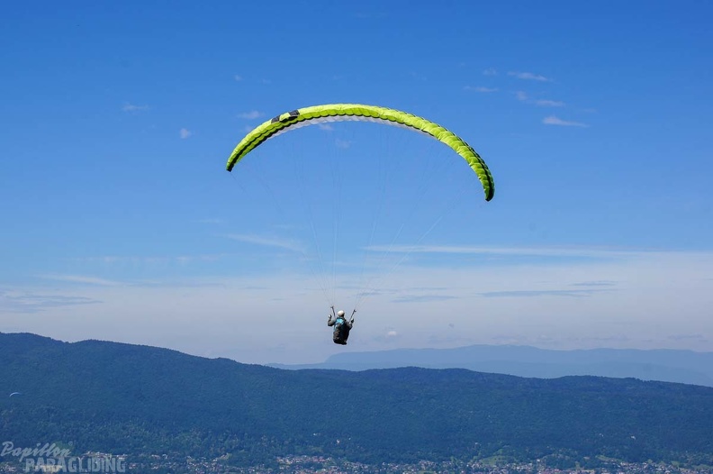 Annecy_Papillon-Paragliding-127.jpg