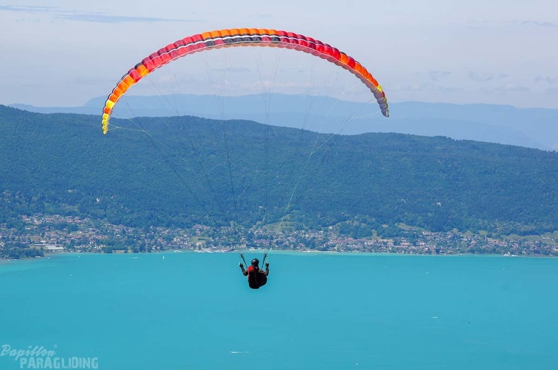 Annecy Papillon-Paragliding-149