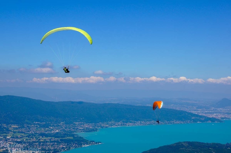 Annecy Papillon-Paragliding-166