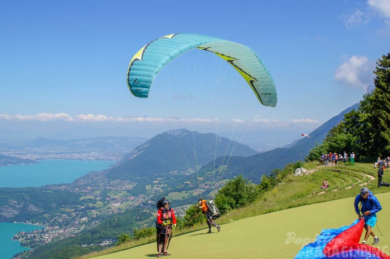 Annecy Papillon-Paragliding-167