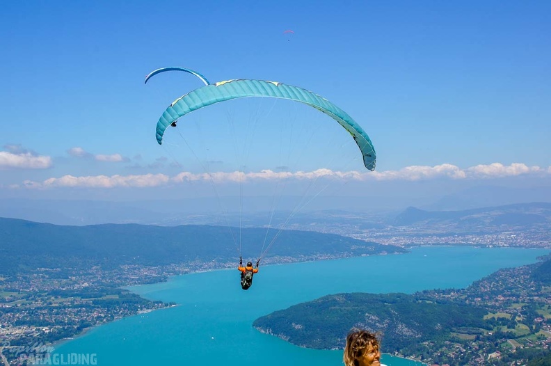 Annecy Papillon-Paragliding-168