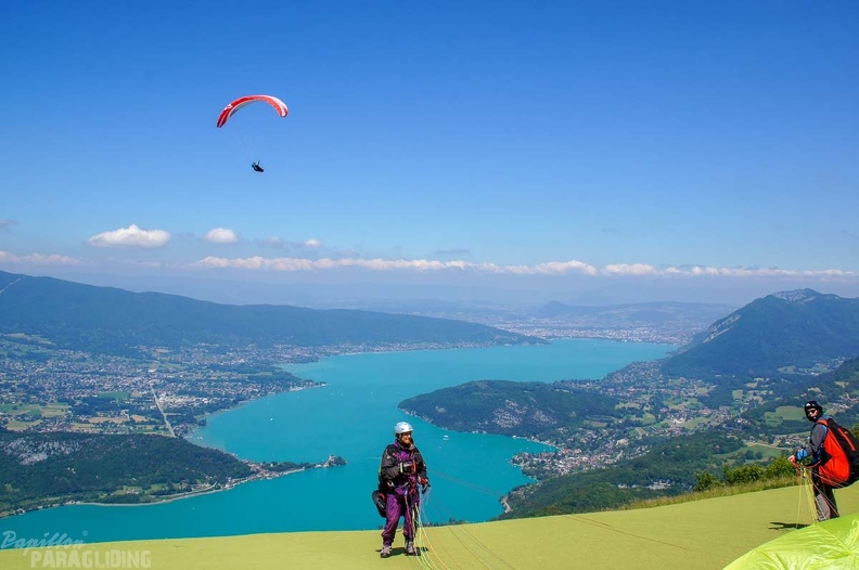 Annecy Papillon-Paragliding-174