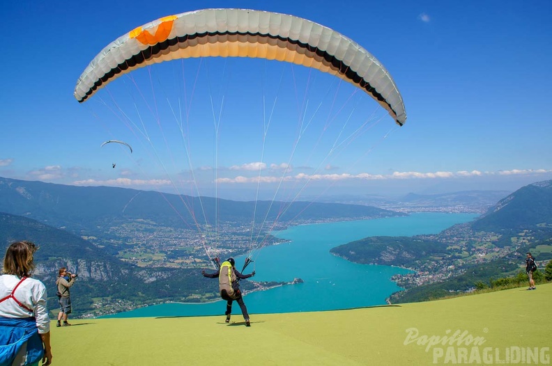 Annecy Papillon-Paragliding-181