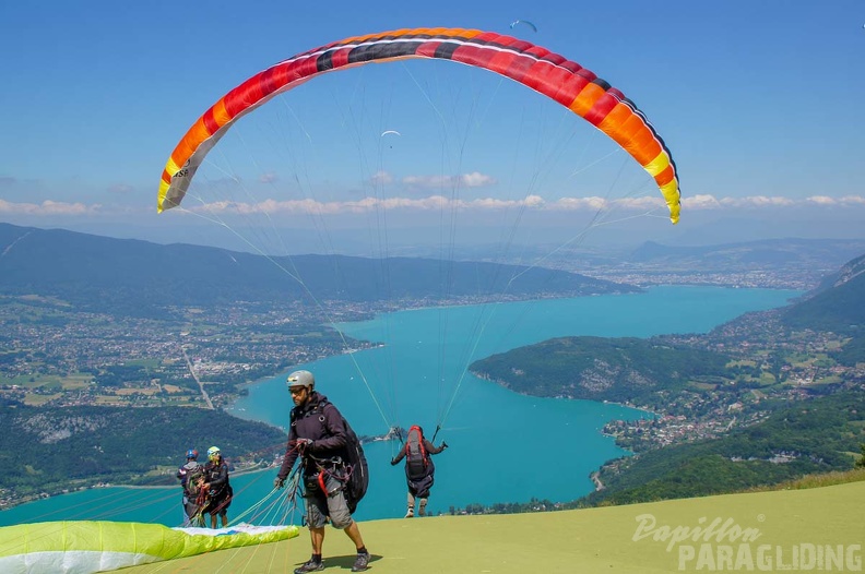 Annecy Papillon-Paragliding-191