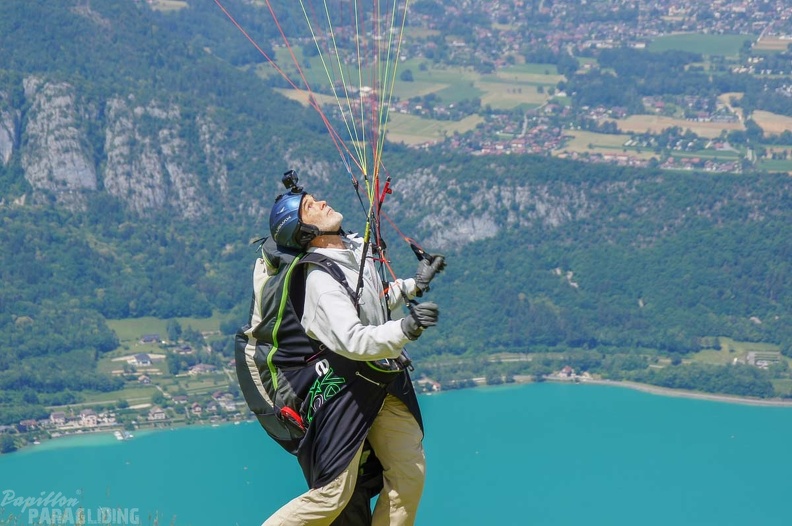 Annecy_Papillon-Paragliding-210.jpg