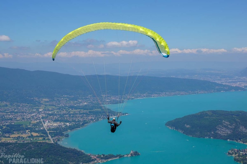 Annecy_Papillon-Paragliding-216.jpg