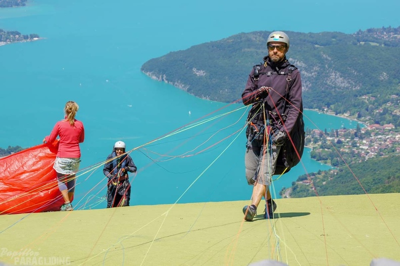 Annecy Papillon-Paragliding-278