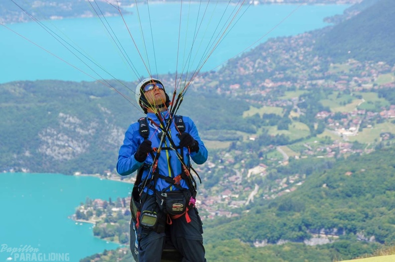 Annecy_Papillon-Paragliding-285.jpg