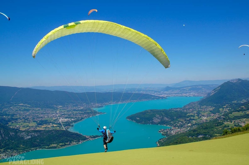 Annecy_Papillon-Paragliding-286.jpg