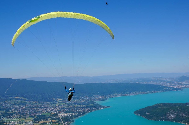 Annecy_Papillon-Paragliding-287.jpg