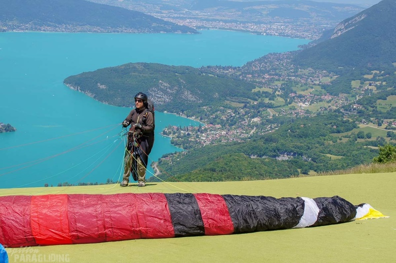 Annecy Papillon-Paragliding-295