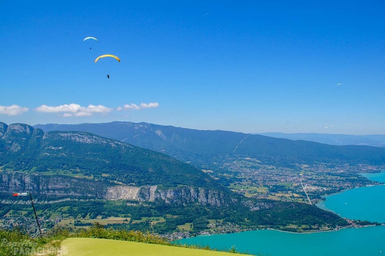 Annecy Papillon-Paragliding-311