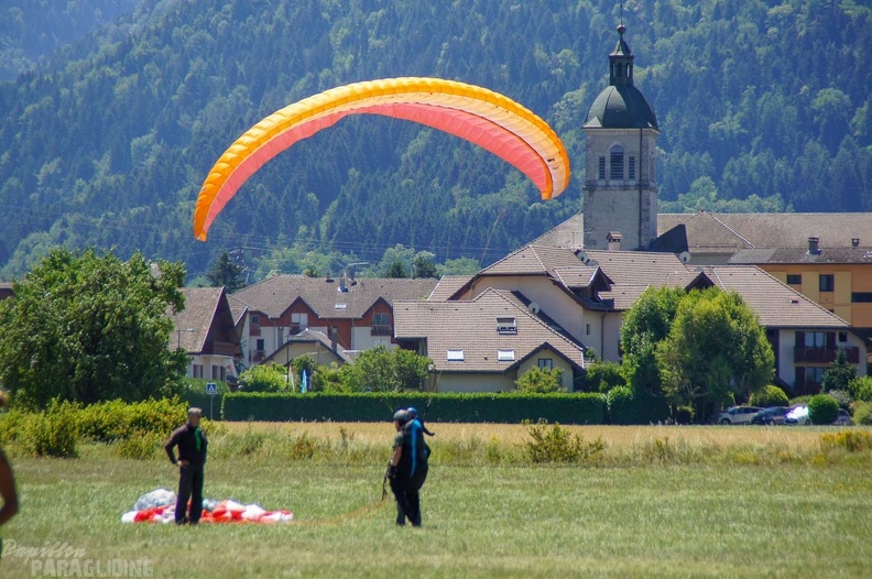 Annecy Papillon-Paragliding-345