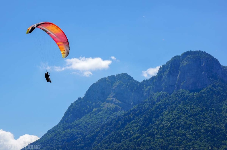 Annecy_Papillon-Paragliding-359.jpg