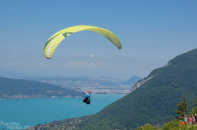 Annecy Papillon-Paragliding-370
