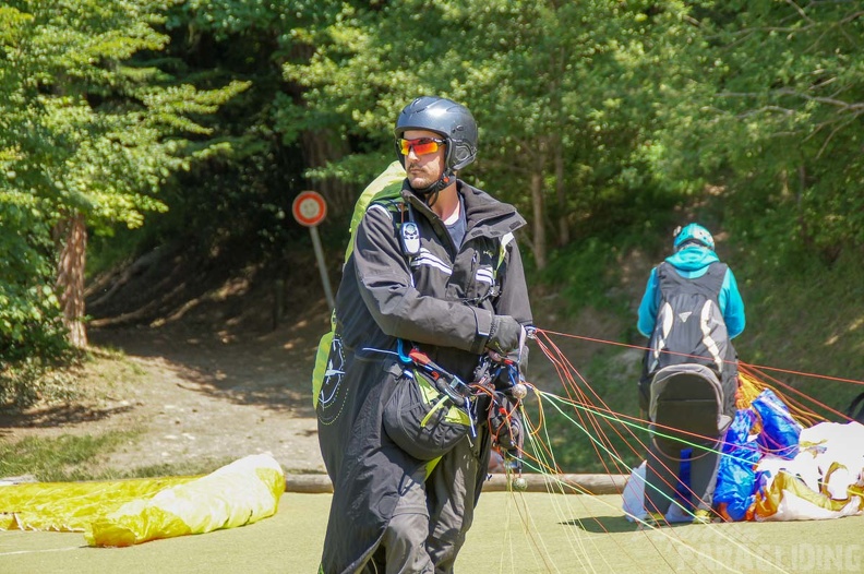 Annecy Papillon-Paragliding-394