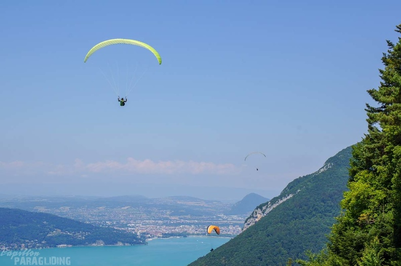 Annecy_Papillon-Paragliding-401.jpg