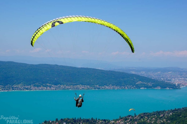 Annecy Papillon-Paragliding-404