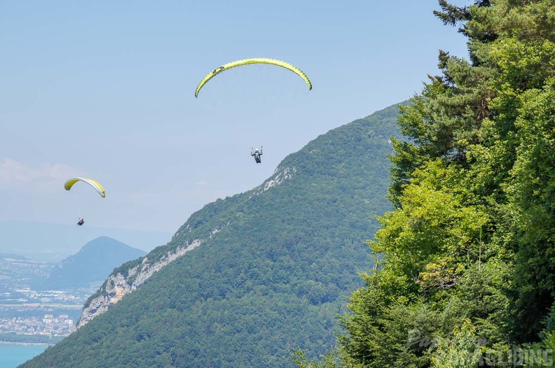 Annecy Papillon-Paragliding-407