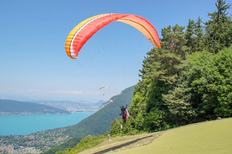 Annecy_Papillon-Paragliding-409.jpg