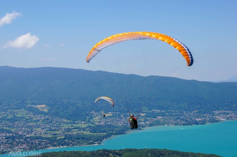 Annecy_Papillon-Paragliding-418.jpg