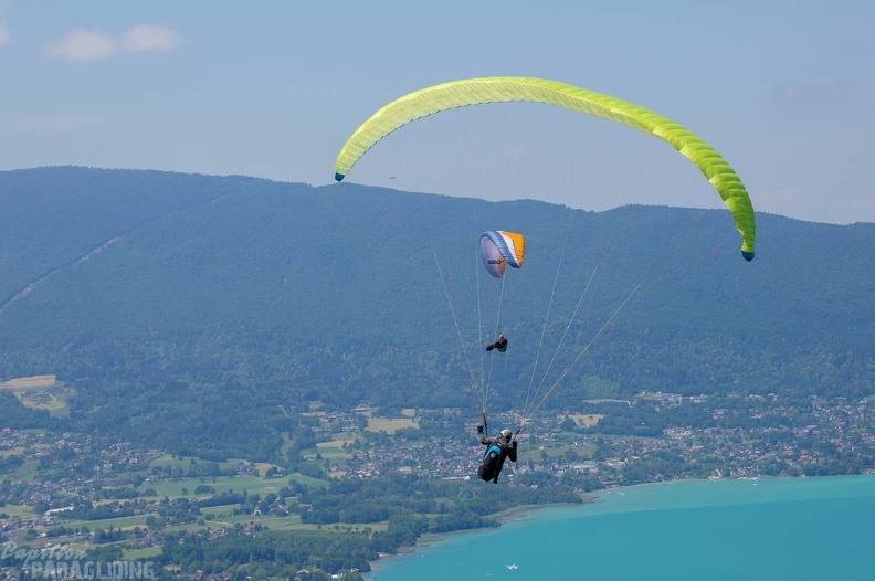 Annecy Papillon-Paragliding-424