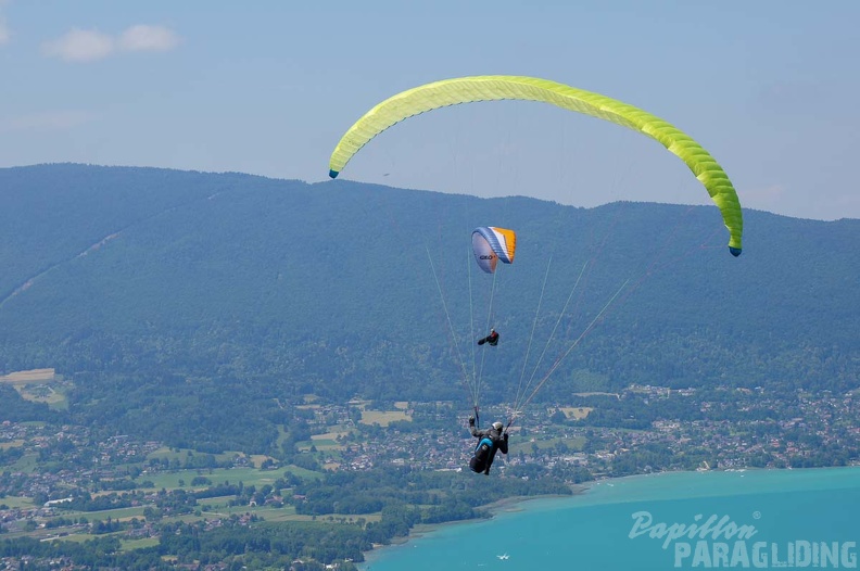 Annecy Papillon-Paragliding-424