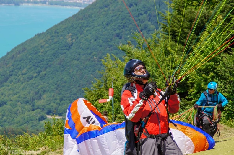 Annecy Papillon-Paragliding-442