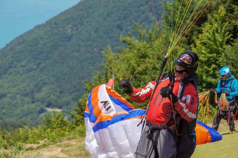 Annecy Papillon-Paragliding-443