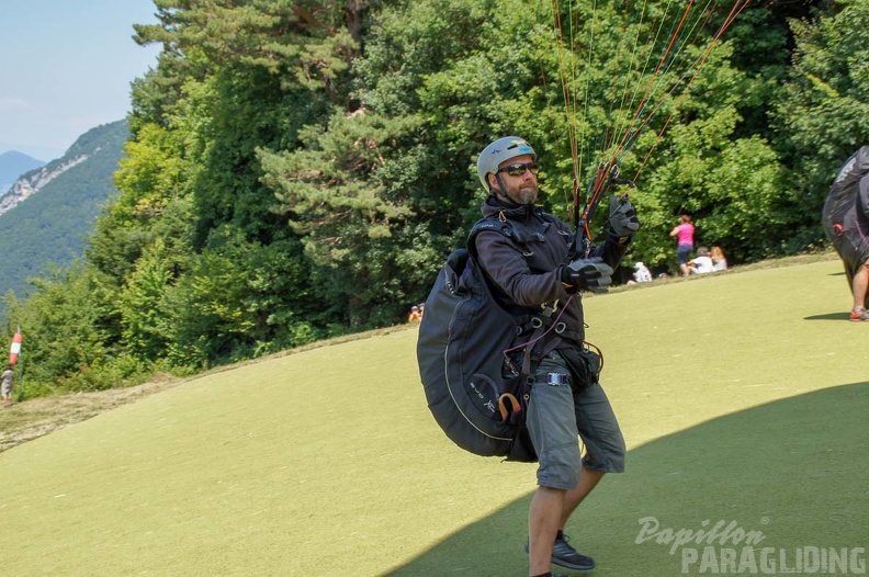 Annecy_Papillon-Paragliding-446.jpg