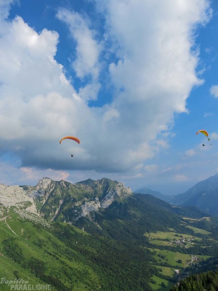 Annecy_Papillon-Paragliding-469.jpg