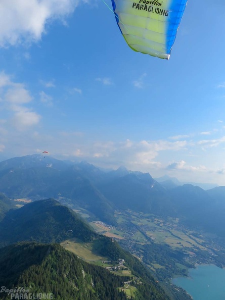 Annecy Papillon-Paragliding-476