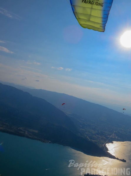 Annecy Papillon-Paragliding-477