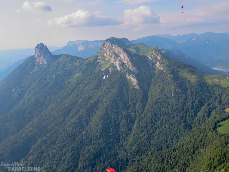 Annecy_Papillon-Paragliding-480.jpg