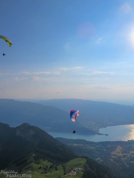 Annecy_Papillon-Paragliding-513.jpg