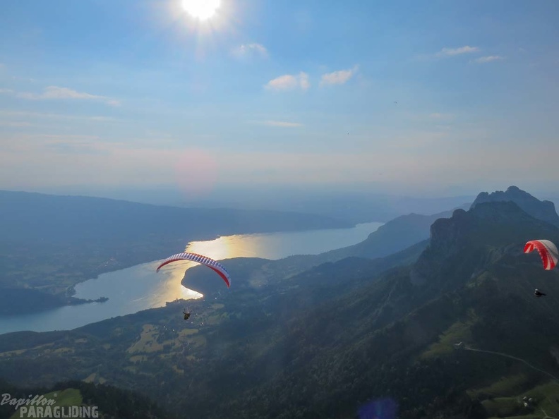 Annecy Papillon-Paragliding-523