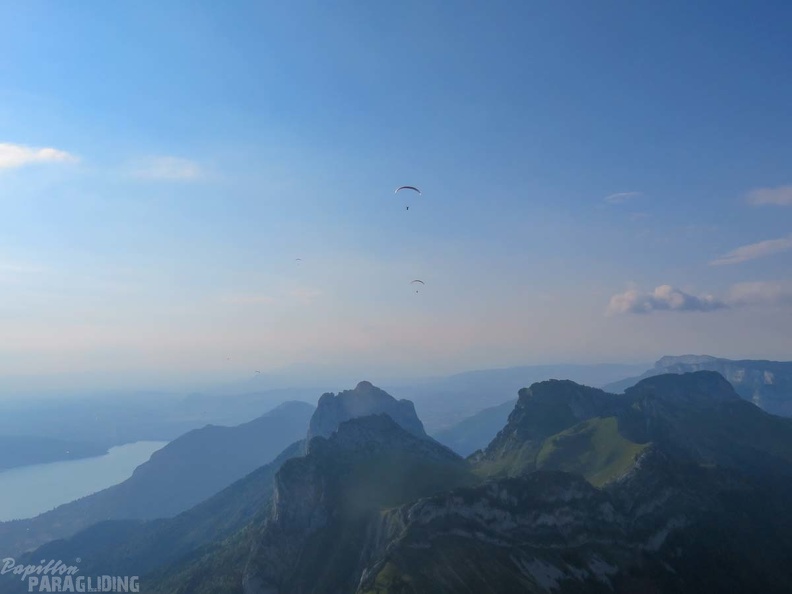 Annecy Papillon-Paragliding-535