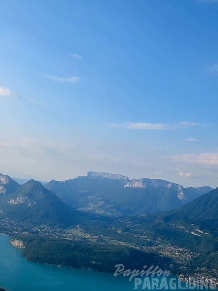 Annecy_Papillon-Paragliding-540.jpg