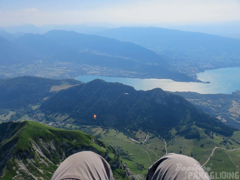 Annecy Papillon-Paragliding-566