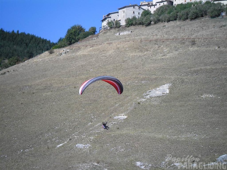 2011 Castelluccio Gleitschirm 203