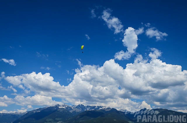 FUV24 15 M Paragliding-131