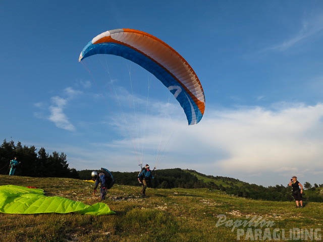 FUV24 15 M Paragliding-345