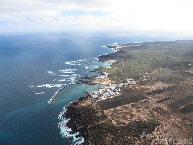 lanzarote-paragliding-250